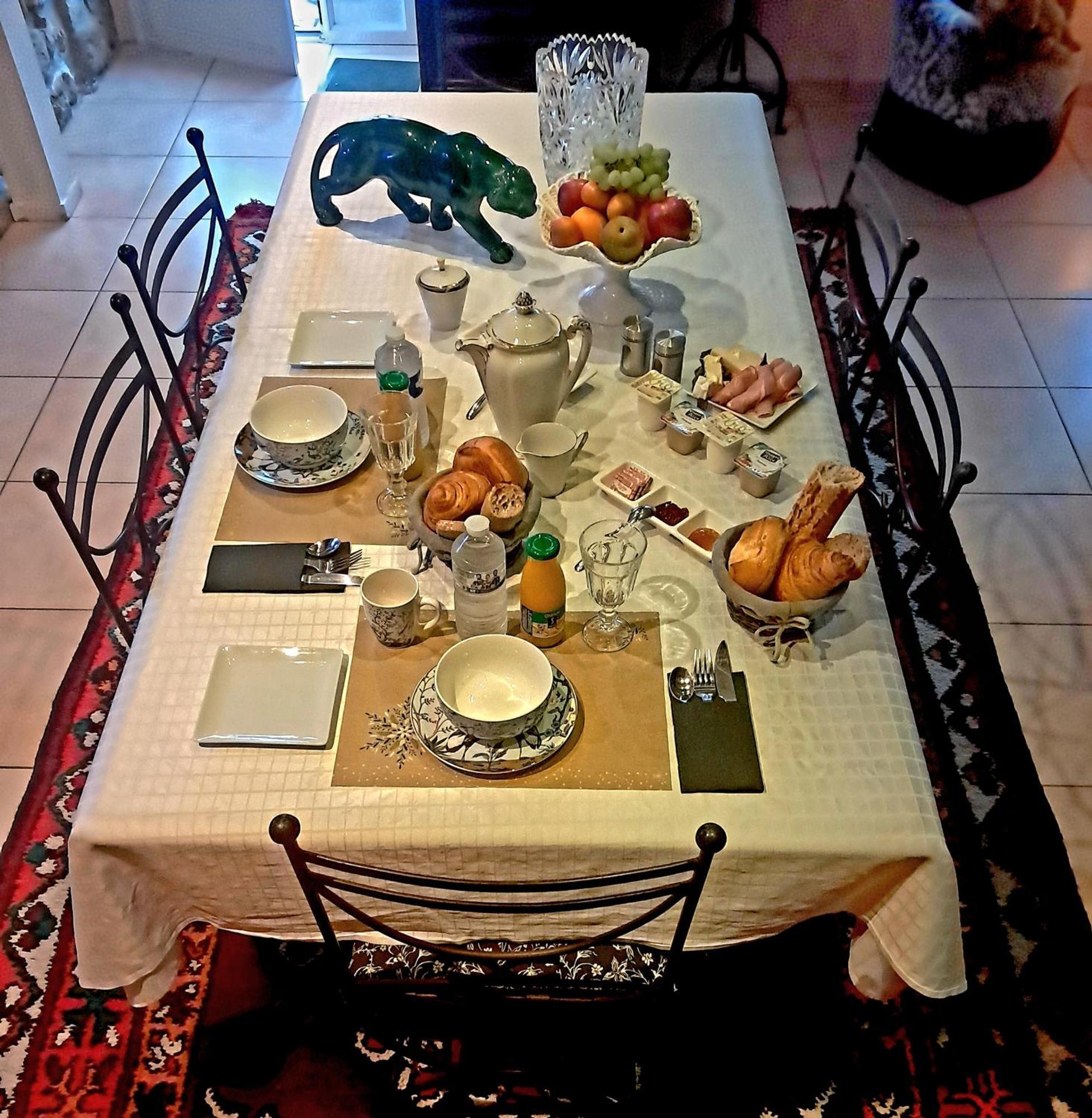 Chambre D'Hotes Avec Petit Dejeuner Compris A Mégrit Buitenkant foto